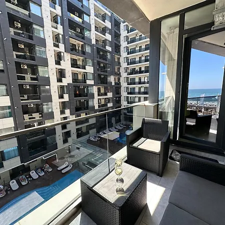 Sunny Apartment